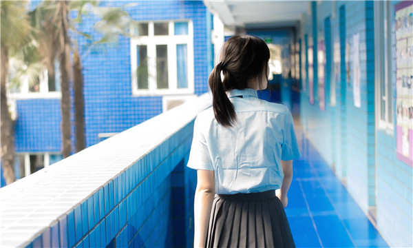 沁水如何找到一个可以帮助我生孩子的女人？